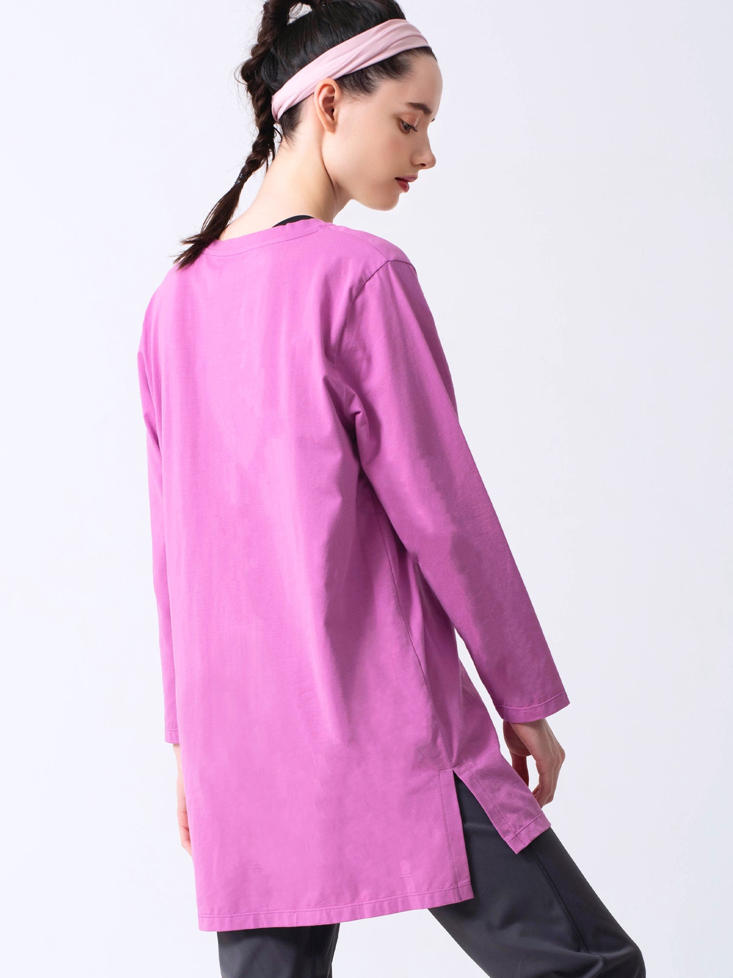 ヨガウェアブランド｜[Loopa] エッセンシャル L/S Tシャツ / Essential