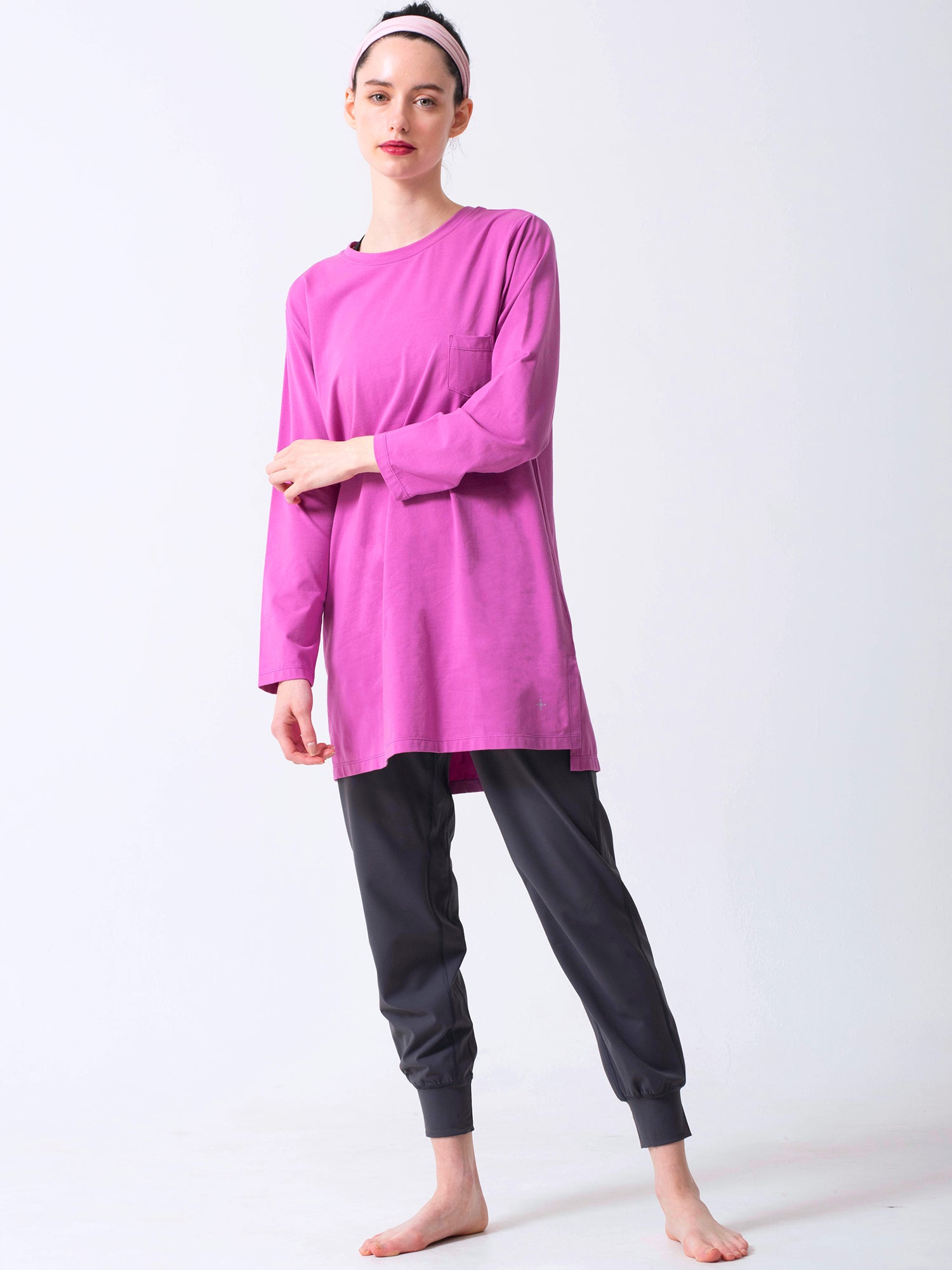 ヨガウェアブランド｜[Loopa] エッセンシャル L/S Tシャツ / Essential